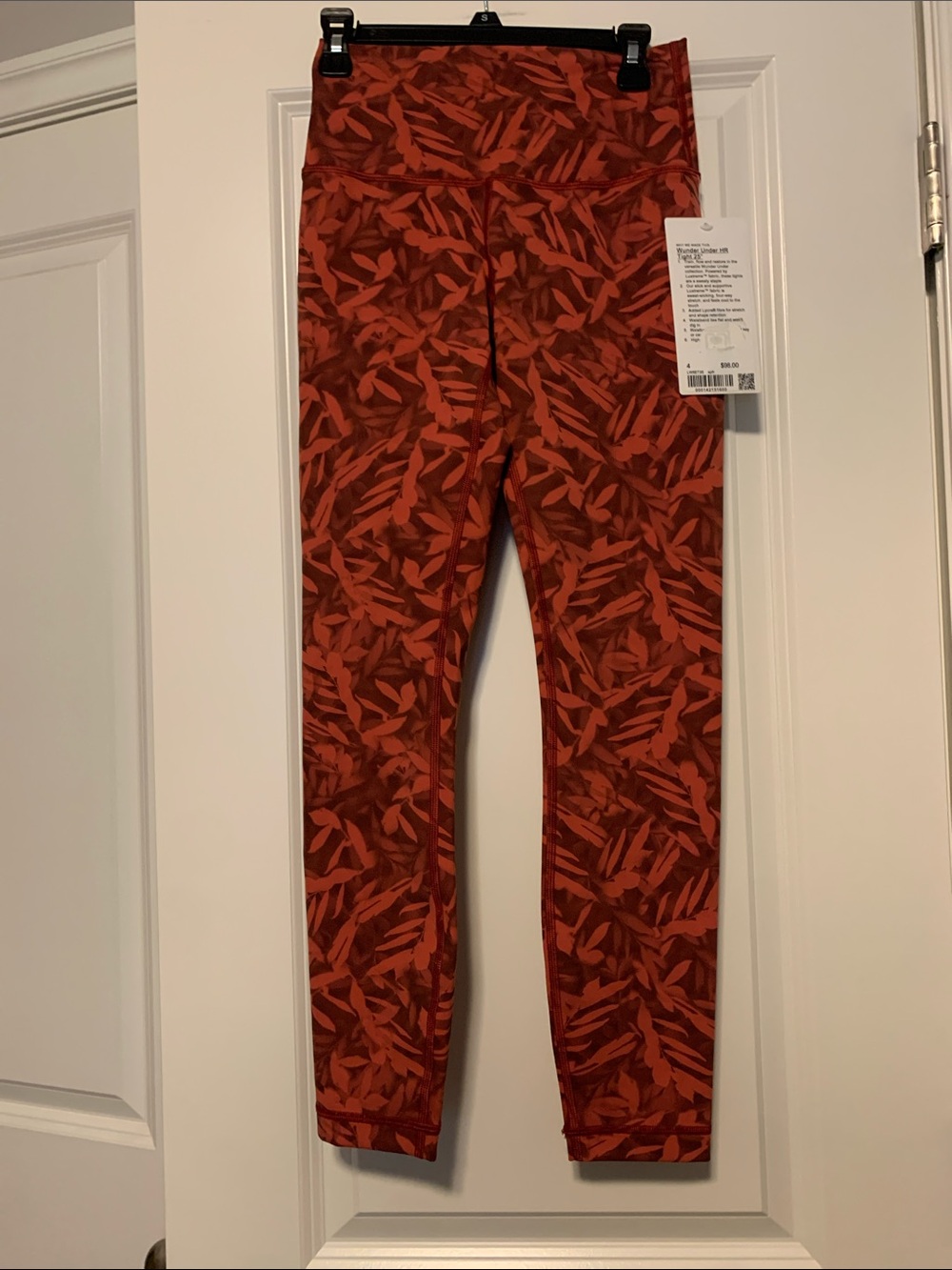 lululemon athletica Red Floral Wunder Under HR Leggings, Sz 4, 25in, NWT
